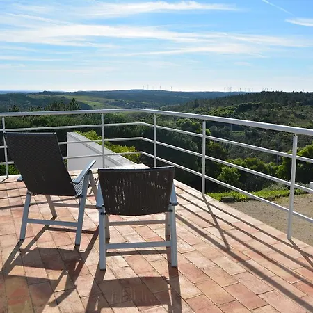 Alto Da Lua Bed and breakfast